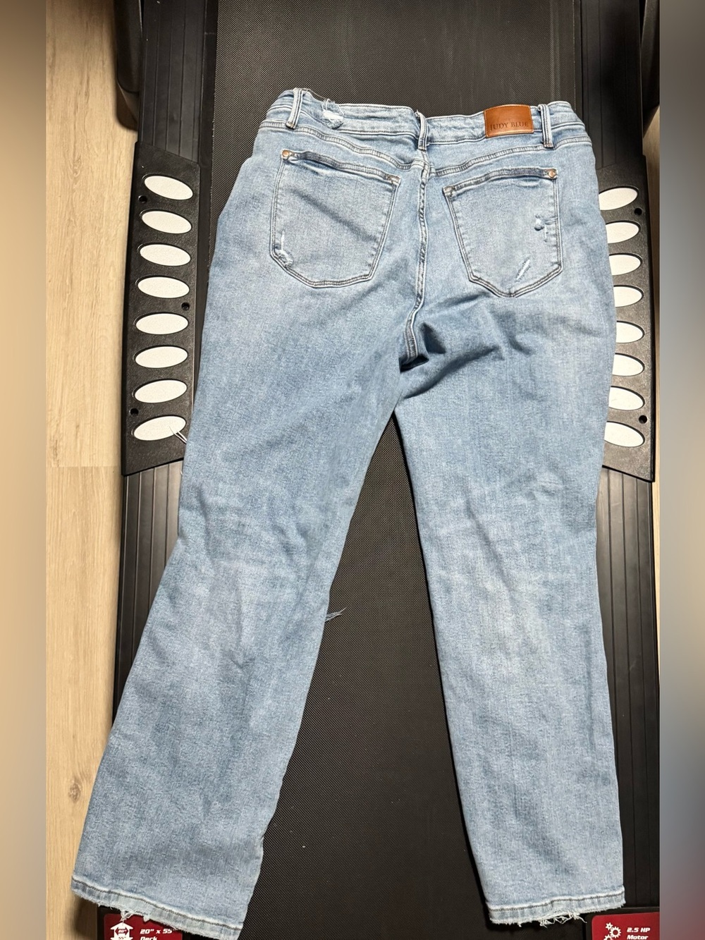 Carolyn High Rise Rigid Magic Dad Jeans - Picture 4 of 5